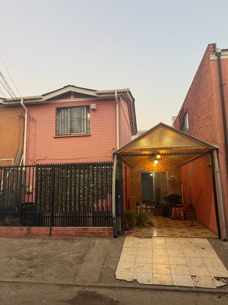 casa en Pasaje Cerro San Luis Sur 9526